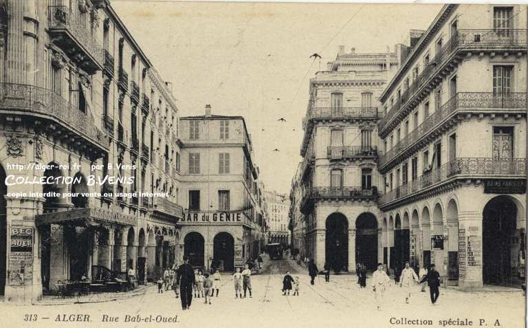 Rue Bab-el-Oued, côté lycée Bugeaud