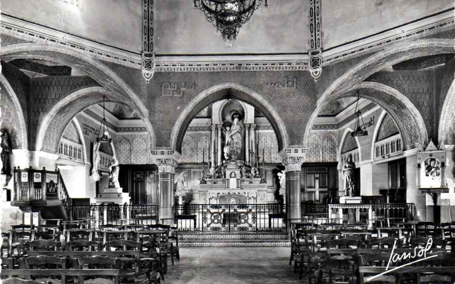 intérieur Notre Dame des victoires,rue bab-el-oued et ses arcades