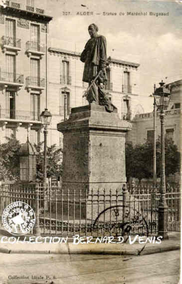 la statue du maréchal Bugeaud