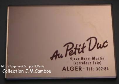 petit miroir de poche ou de sac à main du magasin ''Au Petit Duc'' 