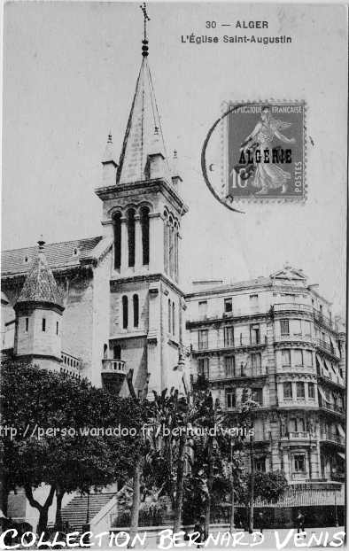 l'église Saint-Augustin , côté gauche (voir le droit)