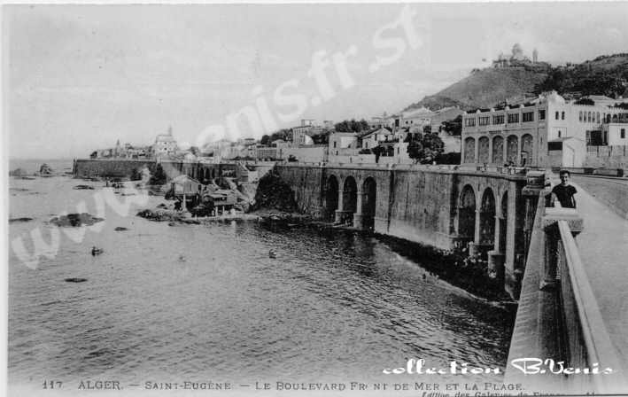 Alger : Saint-Eugène, le bd front de mer et la plage .