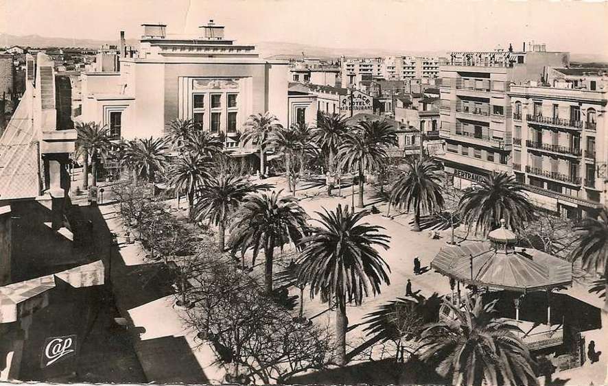 sidi-bel-abbes,place carnot et le theatre