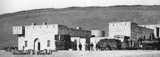 La gare de Ben-Zireg est à l'ouest de Beni-Ounif