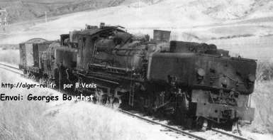 Locomotive Garatt déraillée près de Moudjebeur en 1960 