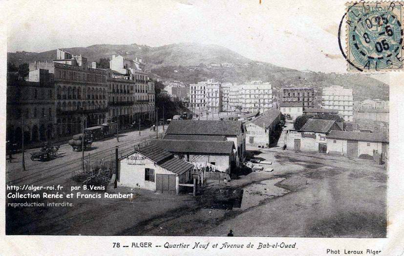 Avenue Bab-el-Oued, alors que le "Quartier Neuf" (Nelson) n'est encore pas construit, une rame des TA circule sur les voies de gauche en direction de boulevard Farre, pendant qu'à droite, les voies des CFRA sont libres (carte postée en 1905).