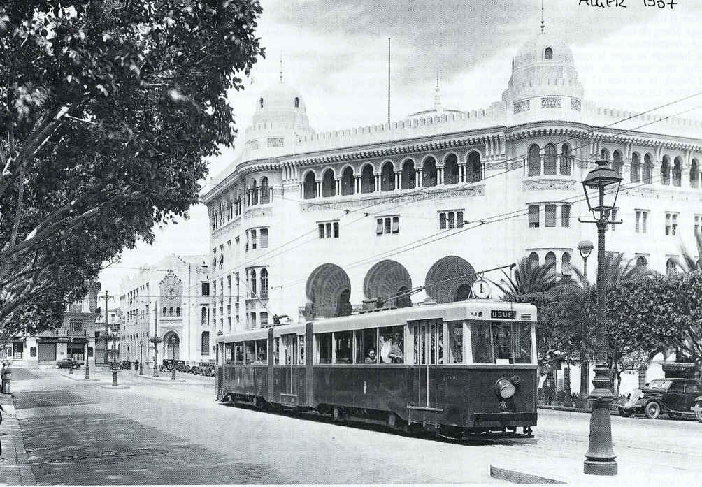 tram