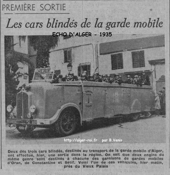 Première sortie des cars blindés de la garde mobile 