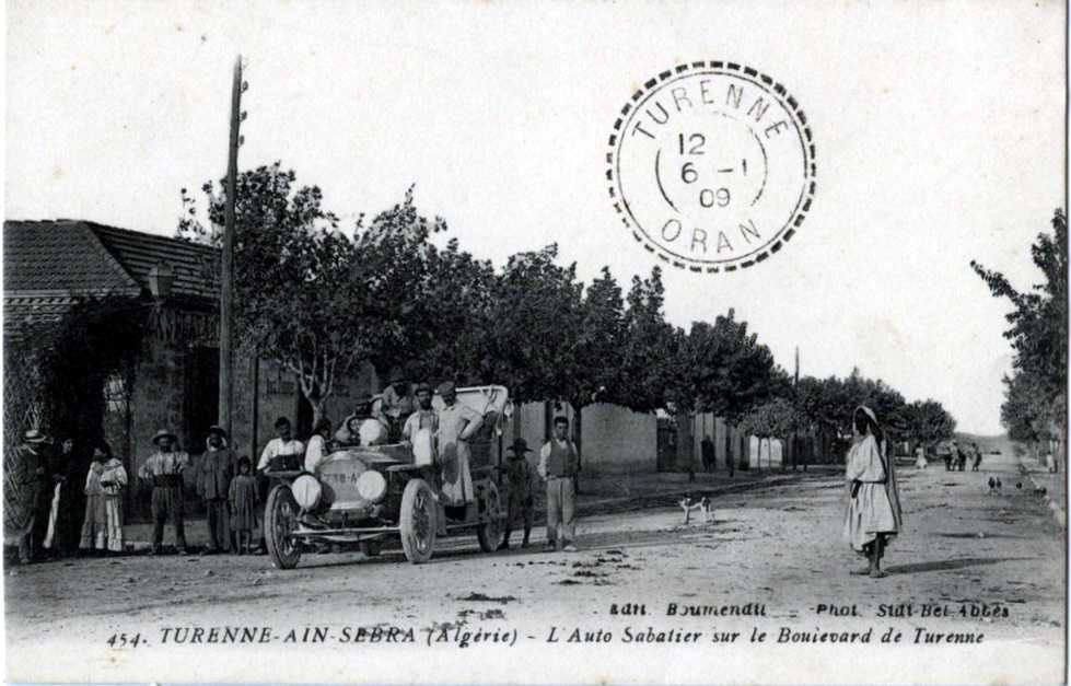 turenne,l'auto sabotier sur le boulevard