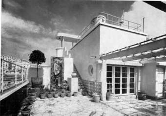 Terrasse-jardin d'un immeuble moderne (Architecte: M.Salvador)