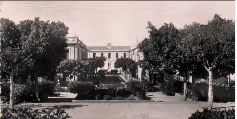 zeralda,la place,le groupe scolaire et monument aux morts