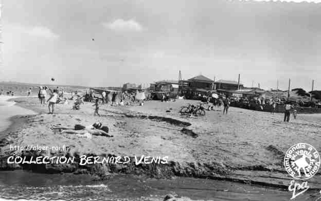 la plage, vue partielle