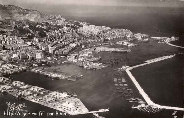 Alger : arrière-port, centre, casbah.
