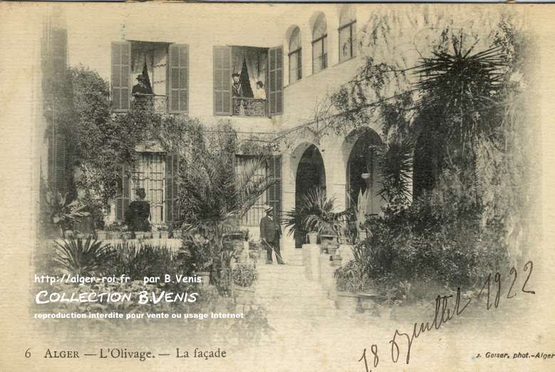 Le parc de l'OLIVAGE : la façade