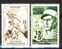 à gauche au bénéfice des uvres des anciens combattants